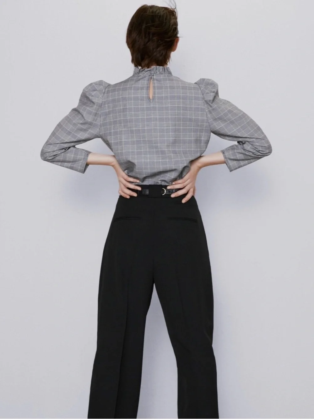 Zara Glen Plaid Ruffle Neck Blouse Size XS Puff Sleeve Cottagecore Black White